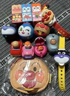 アンパンマン　未使用ポシェット、ガチャガチャ、ブロック、ボールなど