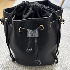 ブラック 巾着型 ショルダーバッグ
