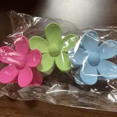 花形ヘアアクセサリークリップ3個セット