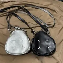 シルバー　ブラック　がま口　ショルダーバッグ