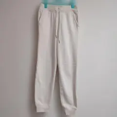 ユニクロ　パンツM