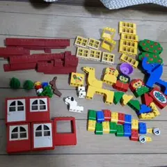 LEGO ブロックまとめ売り　 家 & 動物シリーズのサムネイル