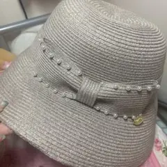 リボンつき麦わら帽子