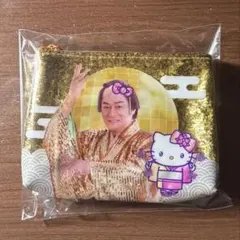 【美品】しまむら マツケンサンバ ハローキティ テッシュポーチ ゴールドのサムネイル