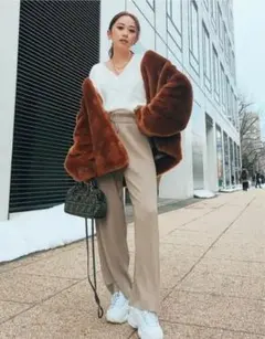 ¥19,800  Ungrid アングリッド フェイクファーボリュームコート S