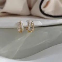♥️人気商品♥️おしゃれ　レディース　ピアス　人気ゴールド　高級感　海外　上品