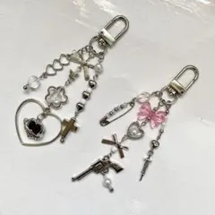 No.5 ビーズキーホルダー ブラック×ピンク 2点セット 韓国 y2k