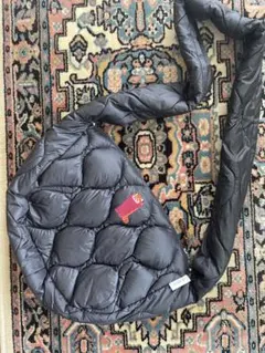 グラニフ IKAKU イカク 黒キルティングショルダーバッグ