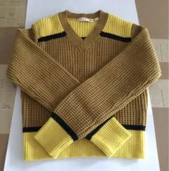 MARNI UNIQLO Vネックニット　ベージュ/イエロー/ブラック　L
