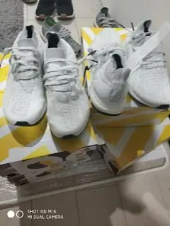 海外モデル 新品  adidas  ultraboost  29cm us11