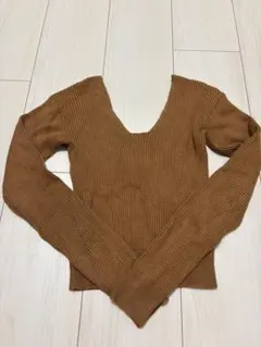 新品未使用　Juemi ニット　ブラウン JUEMI（ブラウン/茶色系）のフリマアイテム一覧