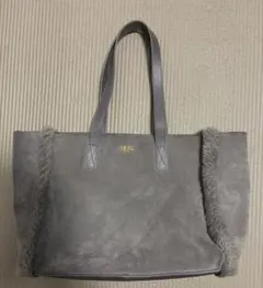 UGGカウスエード A4可 アグ ロゴ ファー トートバッグ グレー