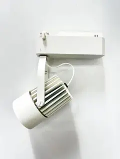 Item thumbnail for item 8cd75b27-3ebd-4ea4-bec6-8f700bdf21a6