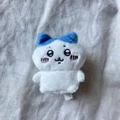 ちいかわ　お座りぬいぐるみ(ハチワレ)