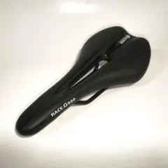 スノウ様専用 ロックフィッシュ GTR カーボンサドル - メルカリ
