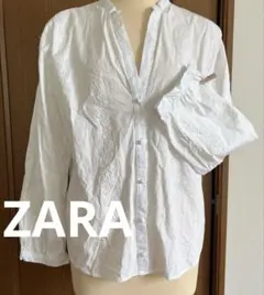 ZARA コットンホワイト　刺繍入り長袖シャツ　サイズM