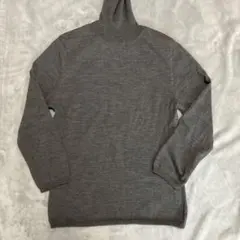 グレー タートルネック 長袖ニット