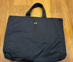 familiar トートバッグ ネイビー 刺繍のサムネイル