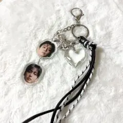 BTS ジョングク　アクリルキーホルダー