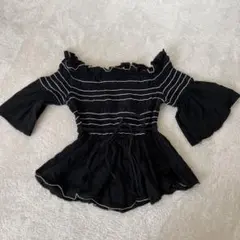 snidel オフショルダー黒トップス