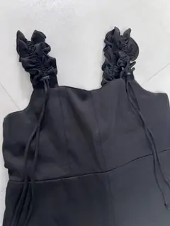 Bonny ブラック サロペット フリル付き