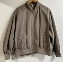 Item thumbnail for item b3896805-d248-4eba-9a41-6401b5debe39