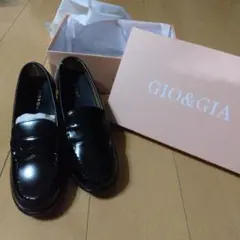 GIO&GIA 黒 ローファー 合成皮革