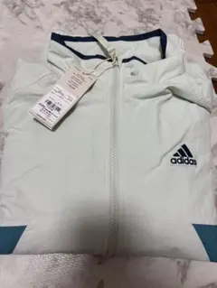 アディダス ウインドブレーカー　IS5148 Sサイズ