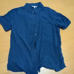 UNIQLO ネイビー ボタン付きシャツ Mサイズ