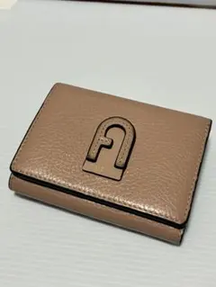 FURLA ベージュ 三つ折り財布