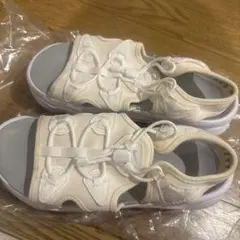 NIKE AIR MAX ココ サンダル ホワイト 24cmのサムネイル
