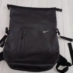 NIKE ロールトップ バックパック ブラック