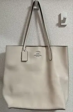 COACH トート　ショルダー　バッグ　A4入ります。