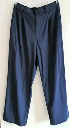 UNIQLO タックワイドパンツ（ネイビー） Lサイズ