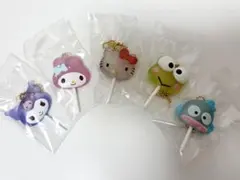 【メルカリ便】サンリオキャラクターズ　カラフルキャンディチャーム　キティ　クロミ