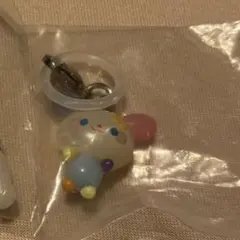 サンリオ キャラクターズ ゆるっとめじるしアクセサリー　ウサハナ ガチャ
