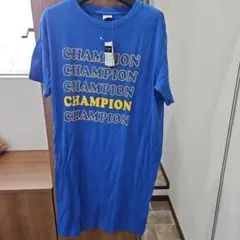 CHAMPION ロゴプリント Tシャツ 青　Lサイズ