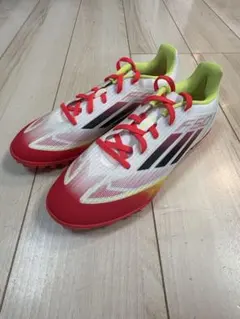 新品未使用 アディダス　F50 トレーニングシューズ レッド　26cm