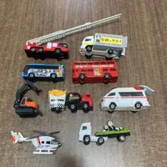 トミカ　9台セット　はしご車　サカイ　救急車　ドクターヘリ　ポテト　パンダのサムネイル