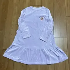 ユニクロ　ラプンツェル刺繍長袖パジャマ（ラベンダー）