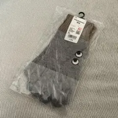 新品　ユニクロ×アニヤハインドマーチ　手袋