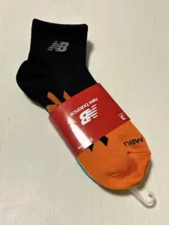 【値下！新品未使用品】New Balanceソックス25-27㎝(3足組)①のサムネイル