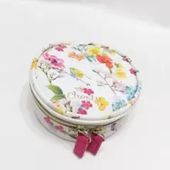 chesty チェスティ　アクセサリーケース　ポーチのサムネイル