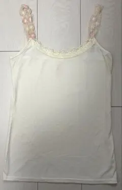 花柄刺繍ストラップのキャミソール