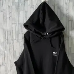 adidas パーカー フーディ 完売モデル・未使用品 ビッグ刺繍ロゴ Mサイズ
