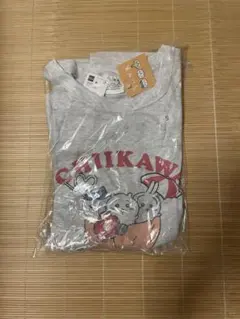 ちいかわ　Tシャツ　GUのサムネイル