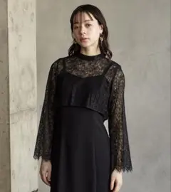 AIMER スリットスリーブレースブラウス M ブラック