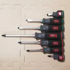 Item thumbnail for item c54a9f98-4cab-4965-8e8b-86da3ad4e568