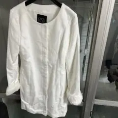 CECIL McBEE ファー付きホワイトチェスターコート