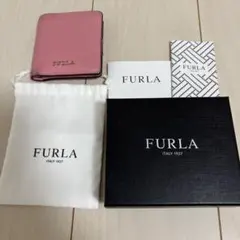 FURLA ピンク 二つ折り財布